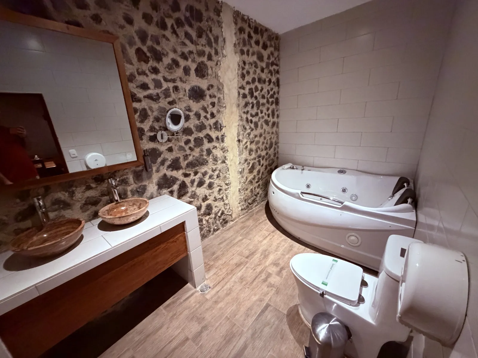Onyx sinks and the corner jacuzzi.